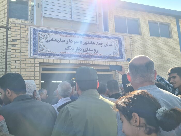 استاندار اصفهان کلنگ زیرگذر «گردنه رخ» را به زمین زد