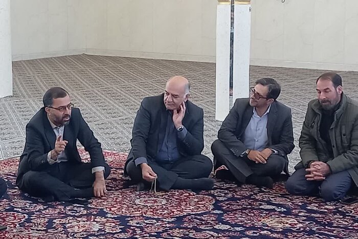 فرماندار: عملیات اجرایی راهآهن بروجرد با همراهی مردم محلی تسریع میشود