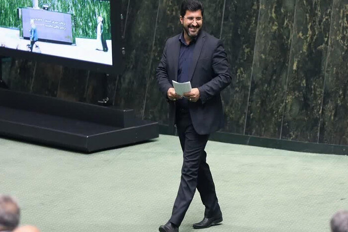 تفویض اختیار به استان‌ها، فرصتی برای رفع خودتحریمی‌ها