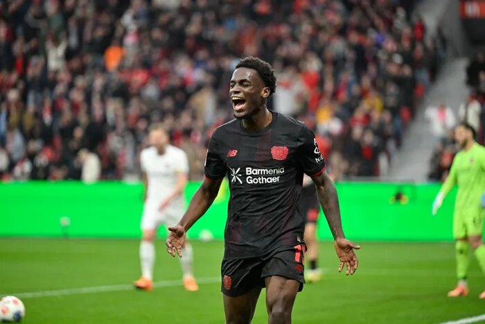 فرار بایرن از شکست با هری کین؛ توقف لحظه‌آخری دورتموند