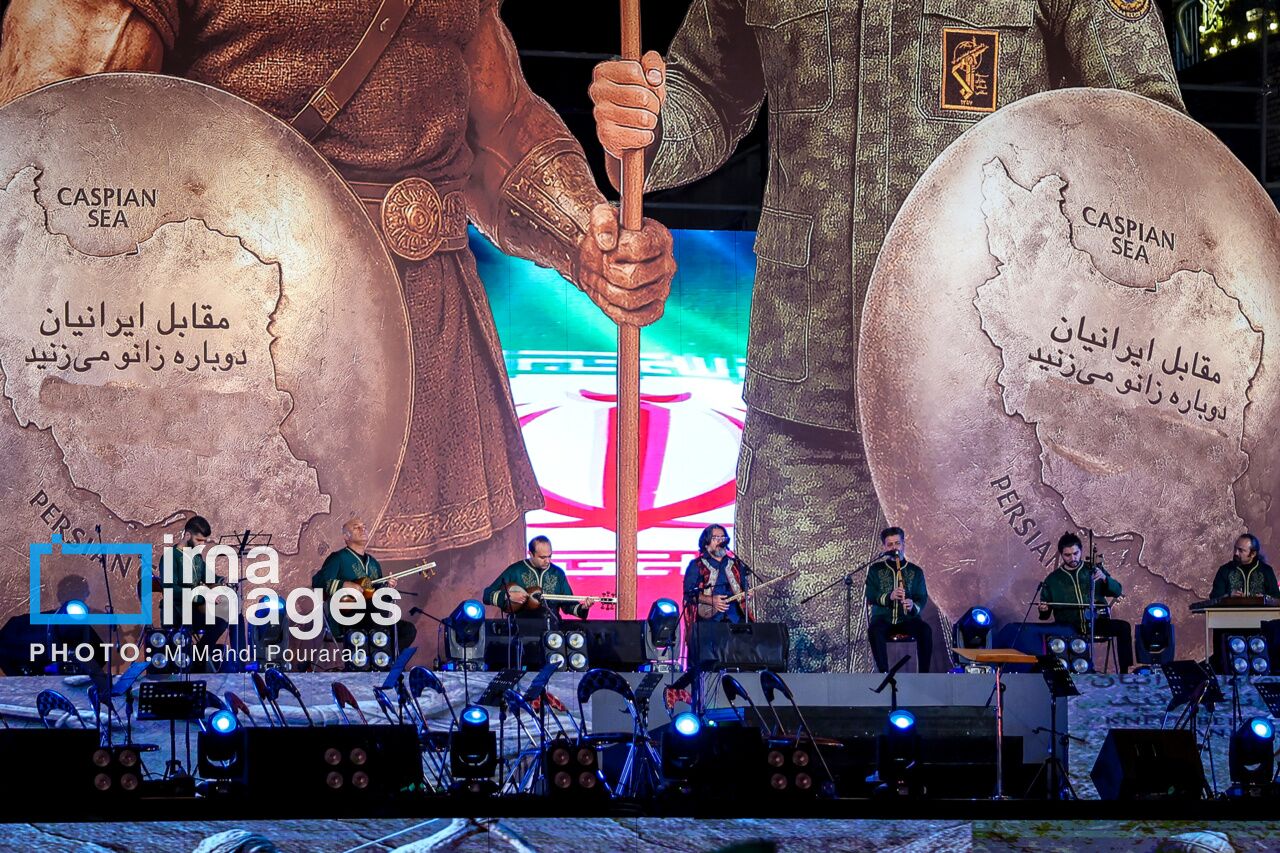 کنسرتهای خیابانی از سر گرفته شد؛ همصدایی برای میهن+ فیلم