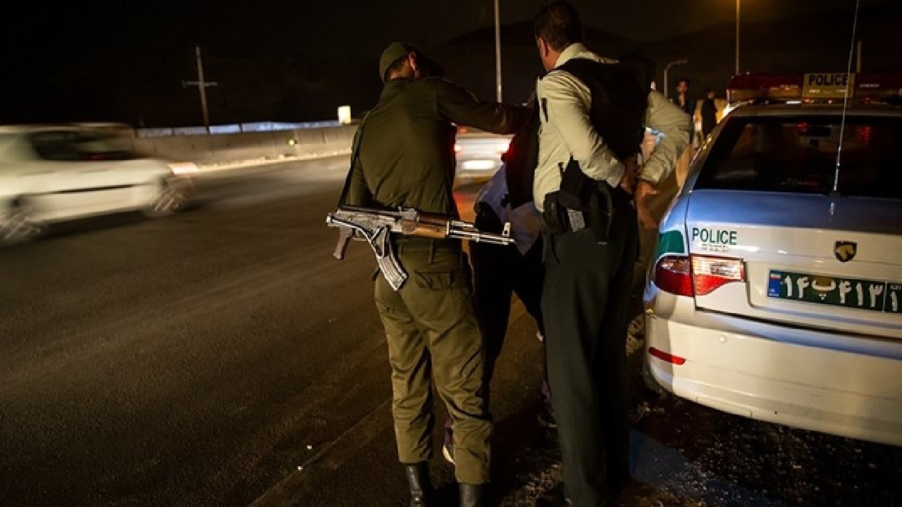 دستگیری ۲ برادر بهاتهام قتل ۳نفر/کشف ۱۵۰ میلیاردریال تجهیزات پزشکی در تهران