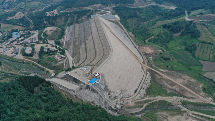 غول خاکی گلستان در آستانه آبگیری