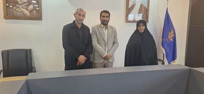 خواهری نیک اندیش نوشهری که اندوه خود را چراغ آزادی زندانیان کرد