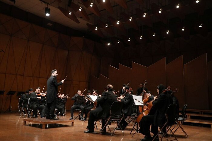 آیین یادبود احمد پژمان و اجرای ارکستر «آوای خلیج فارس»