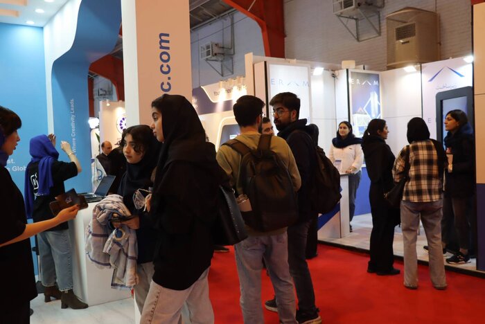 پانزدهمین نمایشگاه کار دانشگاه صنعتی شریف افتتاح شد