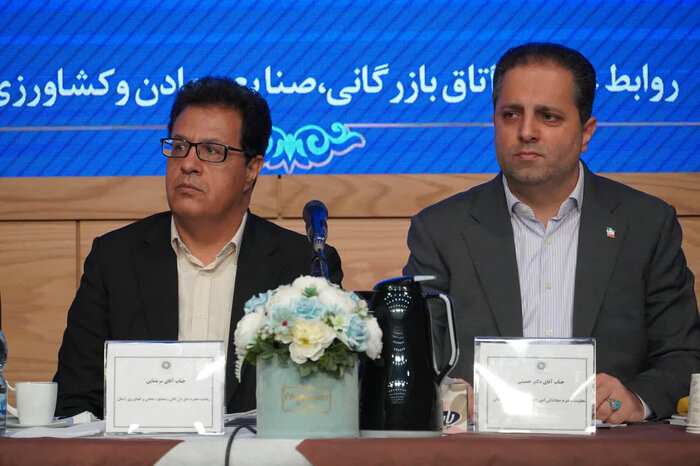 ۶۷ مصوبه با رویکرد غلبه بر بروکراسی و مشکلات بانکی برای حمایت از بخش تولید همدان تصویب شد