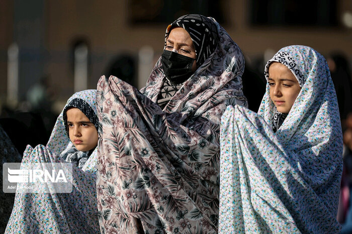 دست‌های رو به آسمان در بجنورد؛ زمزمه باران در دل خشکسالی