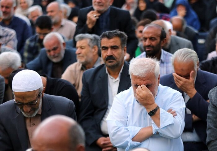 دستهای رو به آسمان در بجنورد؛ زمزمه باران در دل خشکسالی