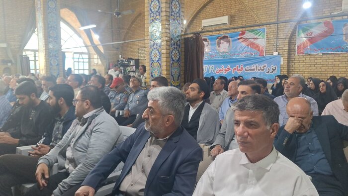 نماینده ولیفقیه درکهگیلویه و بویراحمد: انقلاب اسلامی ملت را از وابستگی و استعمار نجات داد