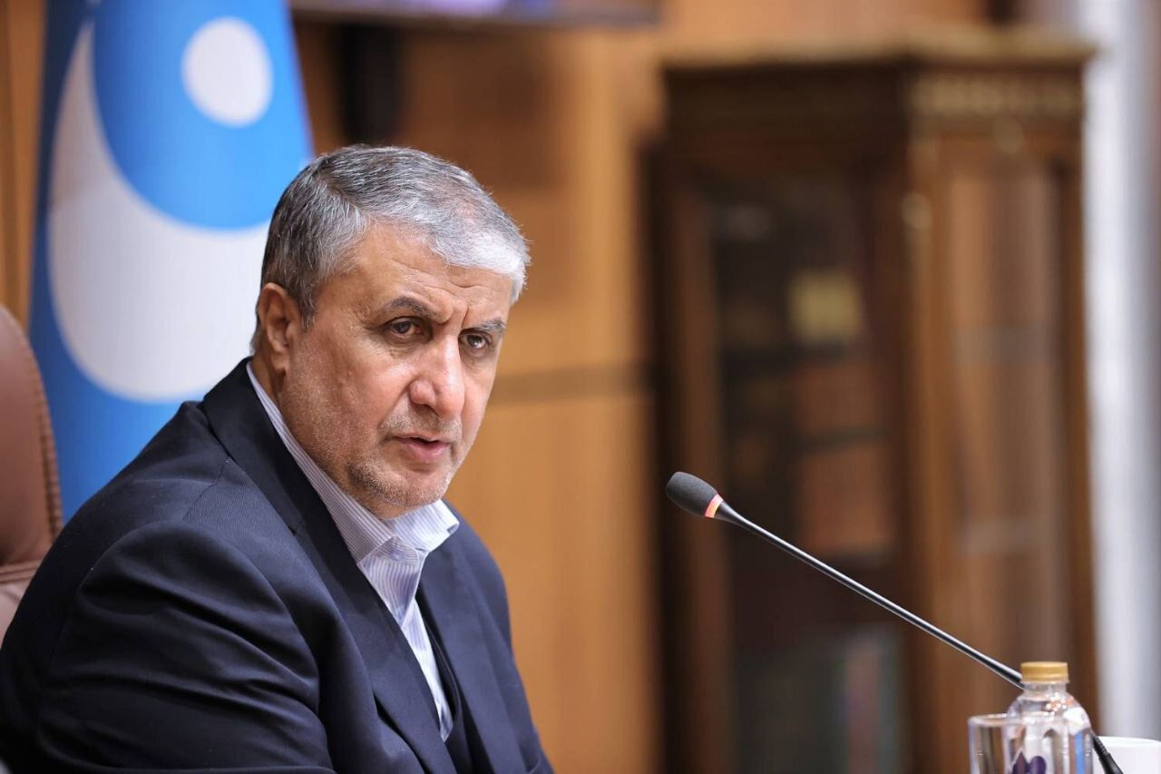 مساعد رئيس الجمهورية : القطاع النووي الإيراني على وتر النمو رغم التهديدات والعقوبات مساعد رئيس الجمهورية : القطاع النووي الإيراني على وتر النمو رغم التهديدات والعقوبات