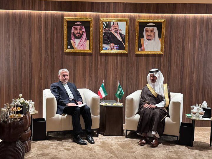 وزير التراث الثقافي : السياحة قادرة على تعزيز العلاقات بين شعبي إيران والسعودية وزير التراث الثقافي : السياحة قادرة على تعزيز العلاقات بين شعبي إيران والسعودية