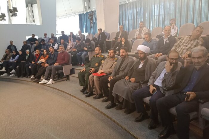 سردار امیریان: زبان هنر و فناوریهای نوین، پل انتقال فرهنگ ایثار به نسل آینده است