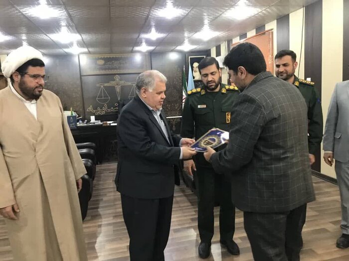 رییس دادگستری دزفول: بسیج مظهر روحیه جهادی برای گره گشایی از مسایل است