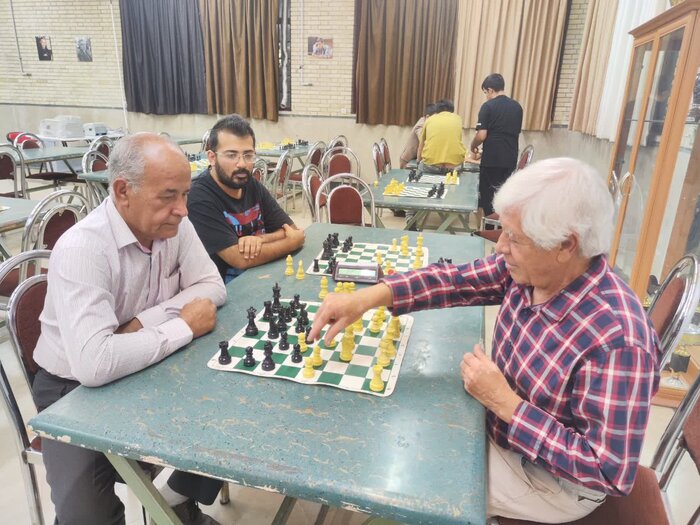 آموزگار فدراسیون جهانی شطرنج: مربیان ما برای ارتقای فنی تلاش نمی‌کنند+فیلم