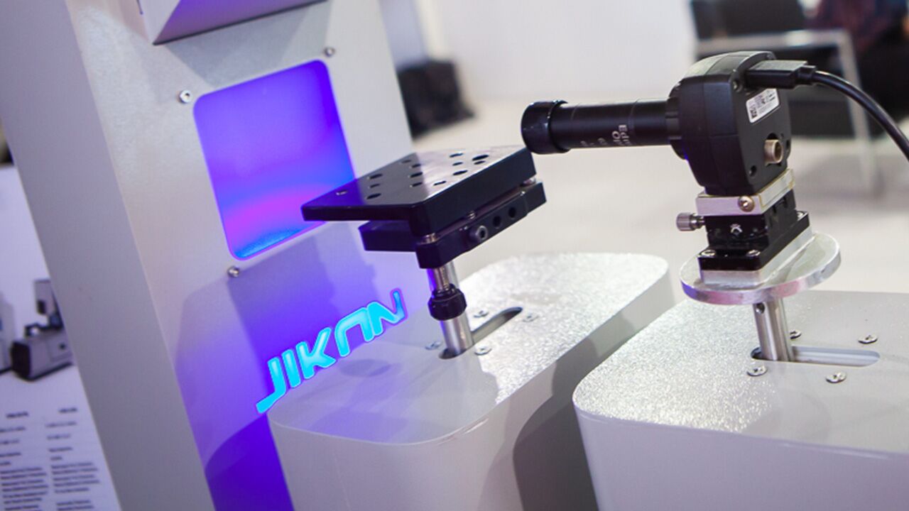 عرضه نخستین دستگاه ماژولار اندازه‌گیری زاویه تماس مجهز به هوش مصنوعی