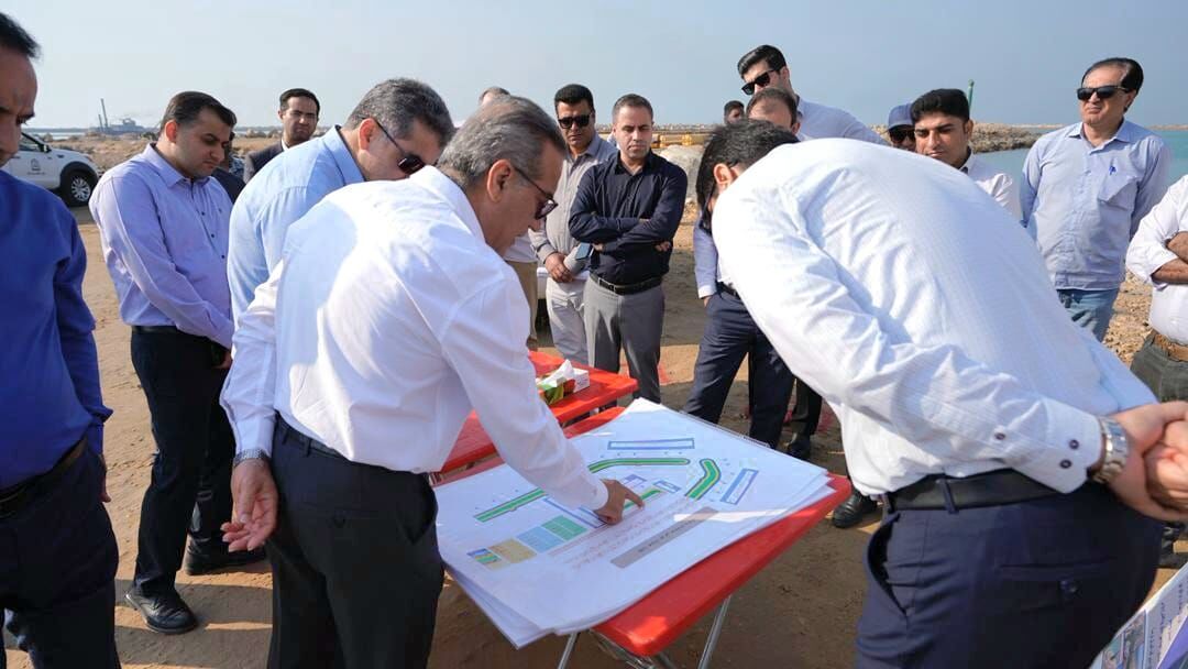 پیشرفت طرح توسعه بندر گناوه ۸۱ درصد/ بهره‌برداری دهه فجر