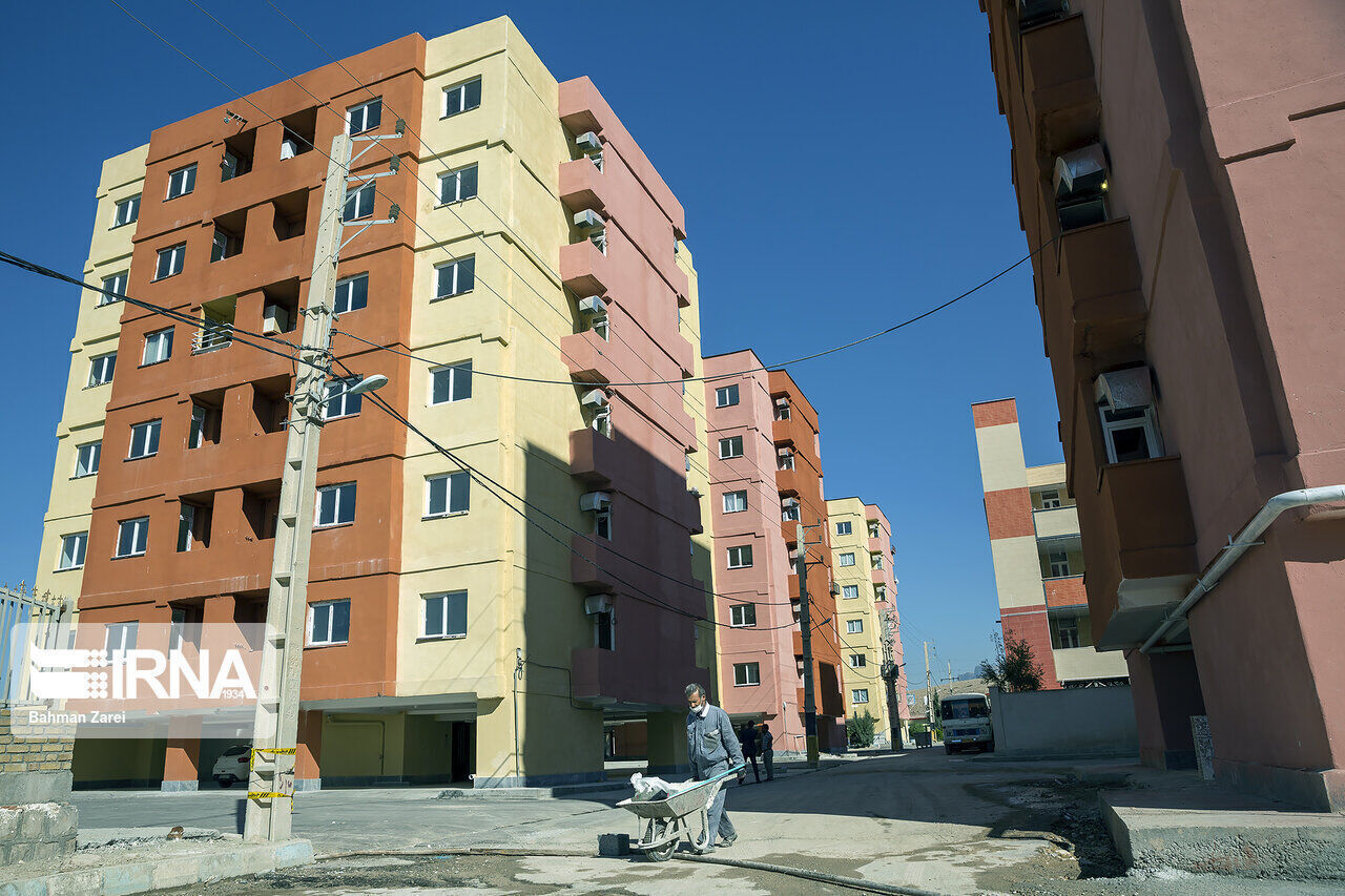 ۵۵۰۰ واحد مسکونی تحویل متقاضیان اصفهانی شد