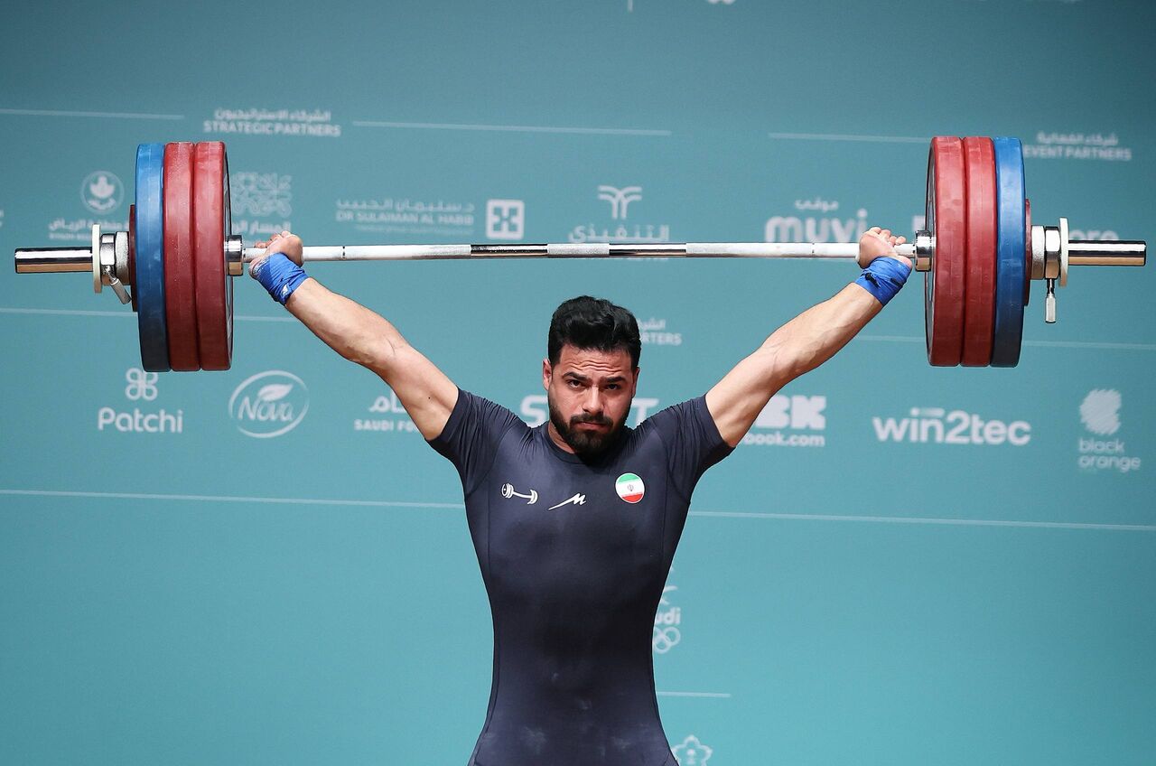 ربّاع إيراني يحرز فضيتين وبرونزية في دورة ألعاب التضامن الإسلامي ربّاع إيراني يحرز فضيتين وبرونزية في دورة ألعاب التضامن الإسلامي