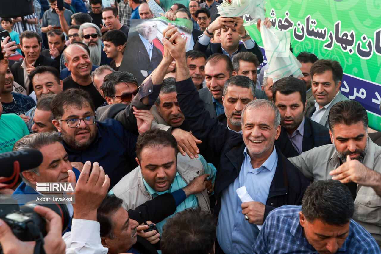 حمایت مردم و دفاع از حقوق شهروندی؛ دغدغه مهم پزشکیان