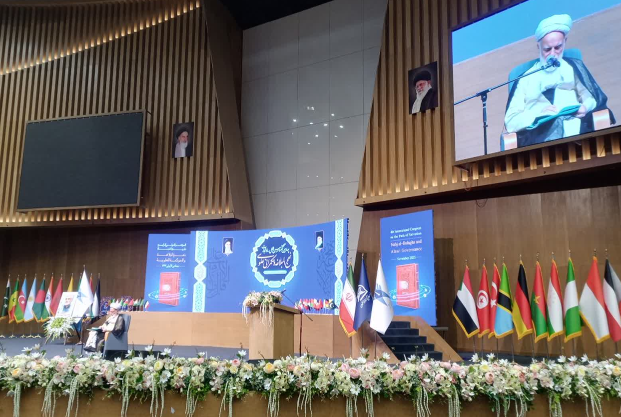 دُری نجفآبادی: تنها نظامِ مبتنی بر «عدالت و اخلاص» شایسته اعتماد است