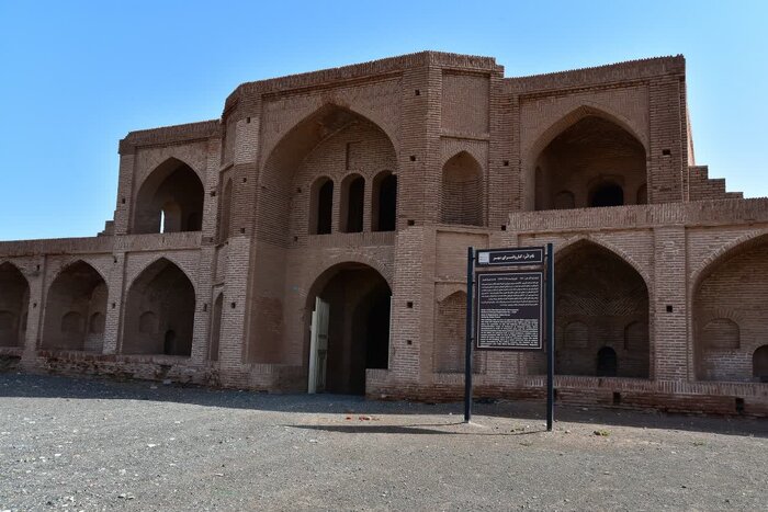 کاروانسرای جهانی «مهر» در داورزن به بخش خصوصی واگذار شد