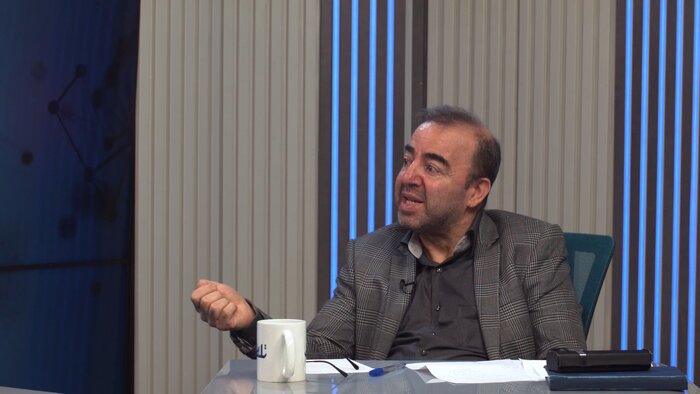 از مشارکت انتخاباتی تا شمردن مسافران باحجاب مترو؛ معیارهای متکثر سنجش افکار عمومی