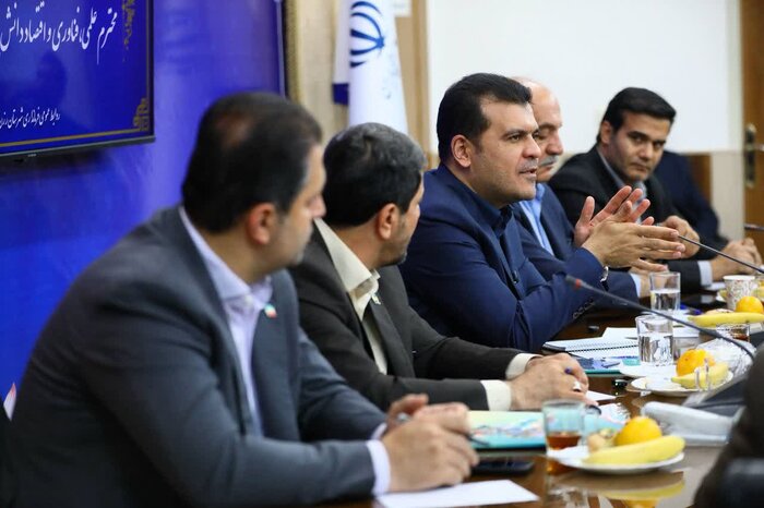 معاون علمی رئیسجمهور: محصولات فناورانه مشمول معافیتهای گمرکی و مالیاتی میشود