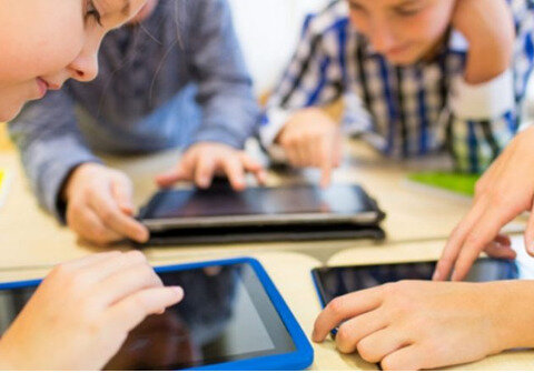 یار مهربان در چنبره فضای مجازی؛ کتابی که دیگر ورق نمیخورد