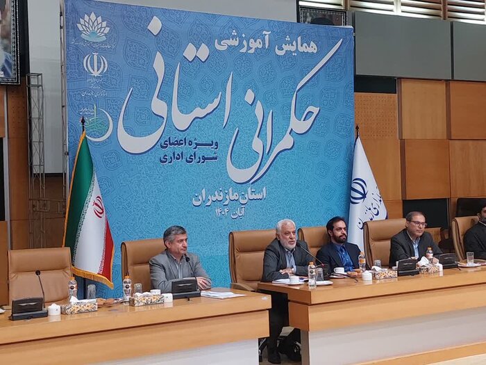 ۷۰۰ هزار نفر به عنوان عوامل اجرایی برگزاری انتخابات شوراهای شهر و روستا را بر عهده دارند