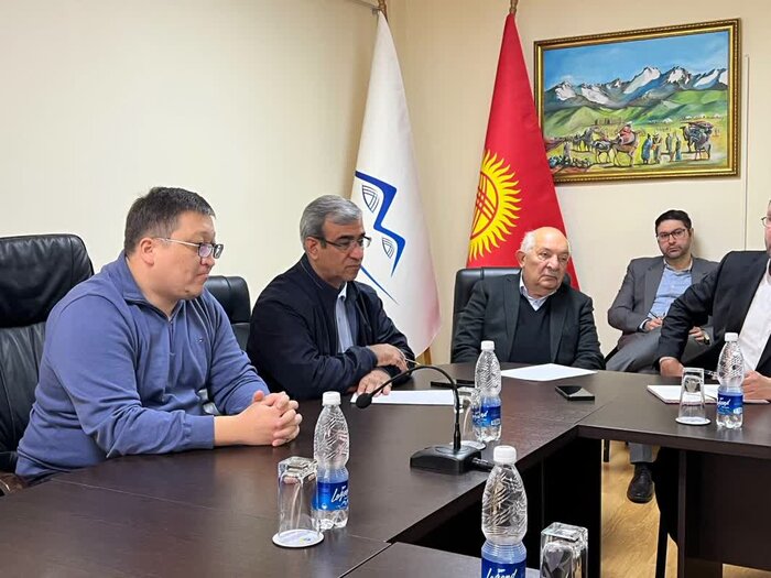 استاندار خراسان رضوی: مناطق آزاد ایران و قرقیزستان بستری مناسب برای گسترش همکاریهاست