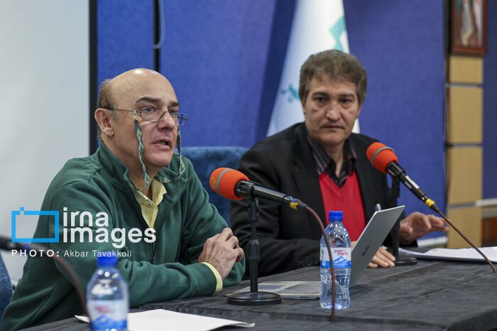 محمد چرمشیر: در ۶۵ سالگی برای تحقق نیافتن اهدافم در تئاتر میترسم