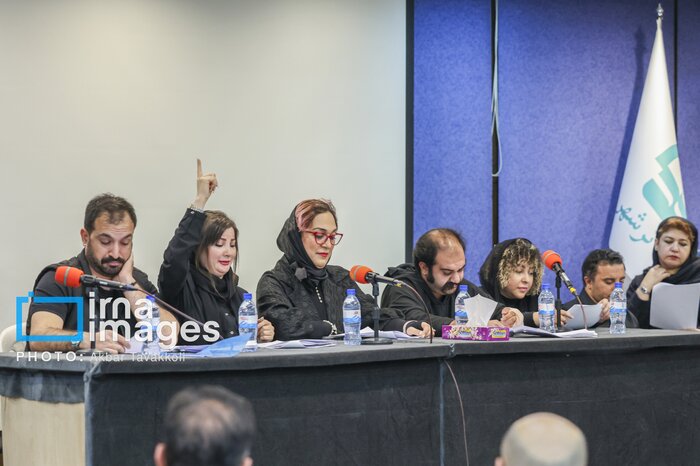 محمد چرمشیر: در ۶۵ سالگی برای تحقق نیافتن اهدافم در تئاتر میترسم