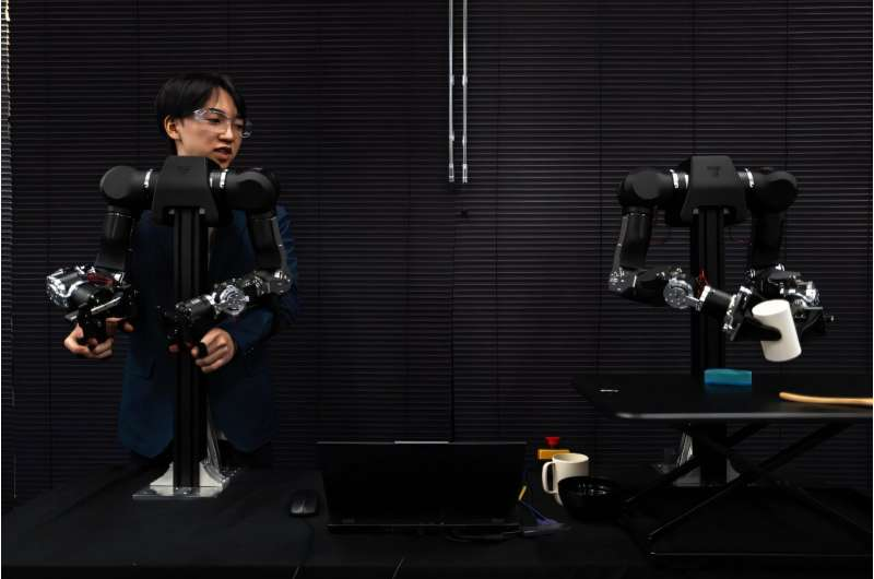 هوش مصنوعی فیزیکی؛ طلوع عصر جدید در تعامل رباتها با انسان