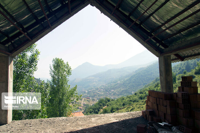 انشعابات آب و برق ساخت و سازهای غیرمجاز در مرکز مازندران قطع شد