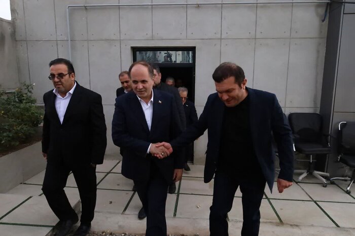 تأکید وزیر جهاد کشاورزی بر تسریع در انتقال آب به سد بافتان