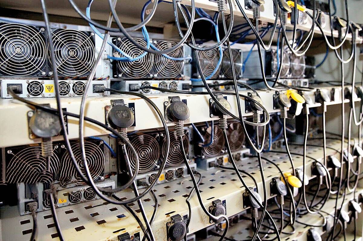 کشف پنج دستگاه ماینر غیرمجاز در قم