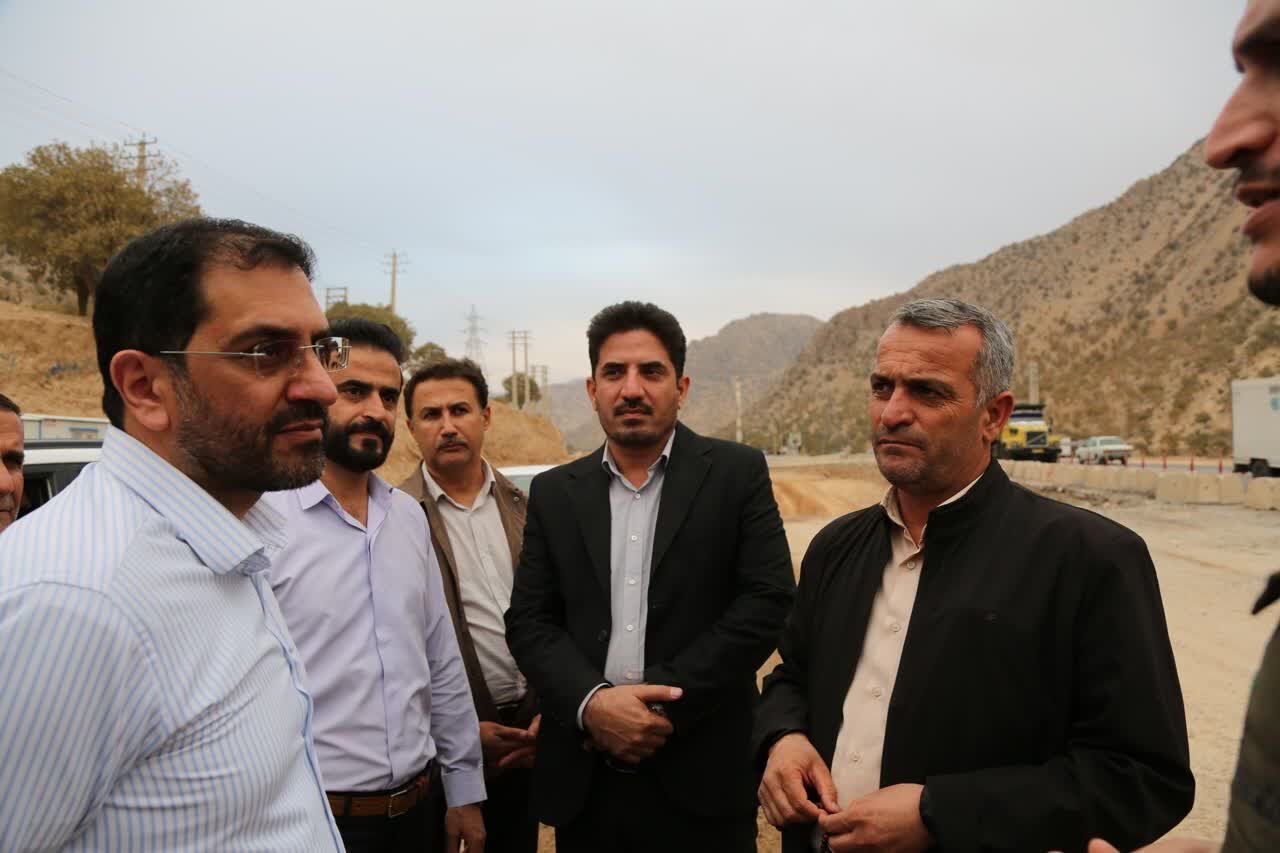 پروژه‌های راهسازی شهرستان‌های لردگان، خانمیرزا و فلارد مشکل تامین منابع مالی ندارد