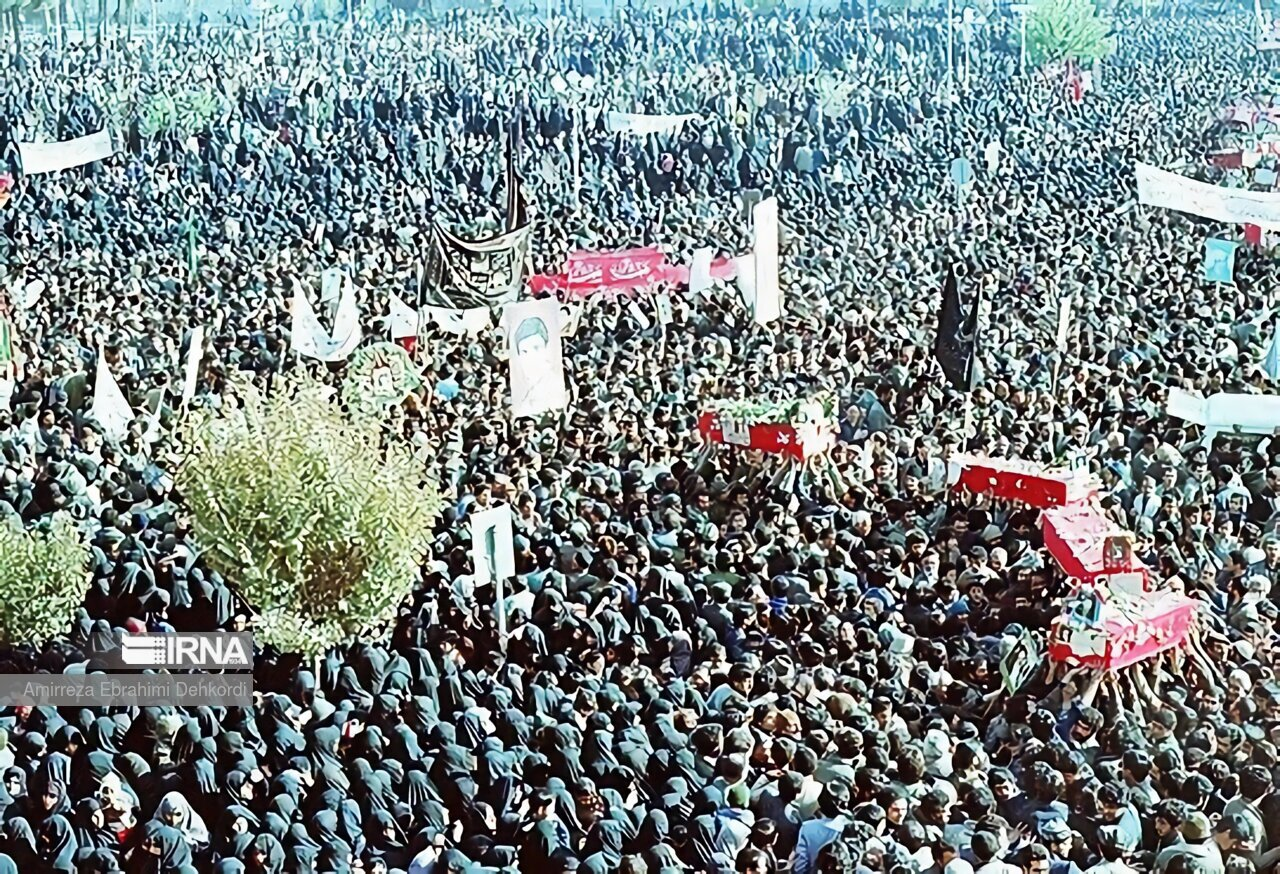 پا به رکابی در روز واقعه