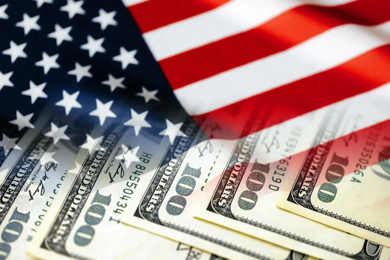 کاهش دوباره محبوبیت ترامپ/ اقتصاد جمهوریخواهان را شکست میدهد؟