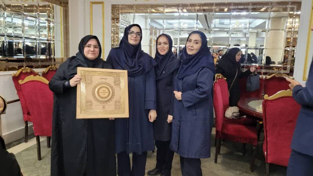 راهاندازی کتابخانه سیار اتوبوسی بخشی از کمبود سرانه فرهنگی پردیس را جبران میکند