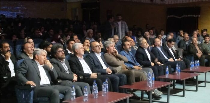 وقتی تولید آثار هنری از زیرساختها جلوتر است؛ روایت یک جشنواره و گلایههای آن