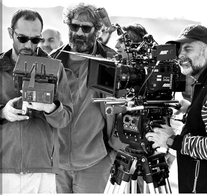 انتشار تصویری جدید از پیمان معادی در بالاتر از سیاهی