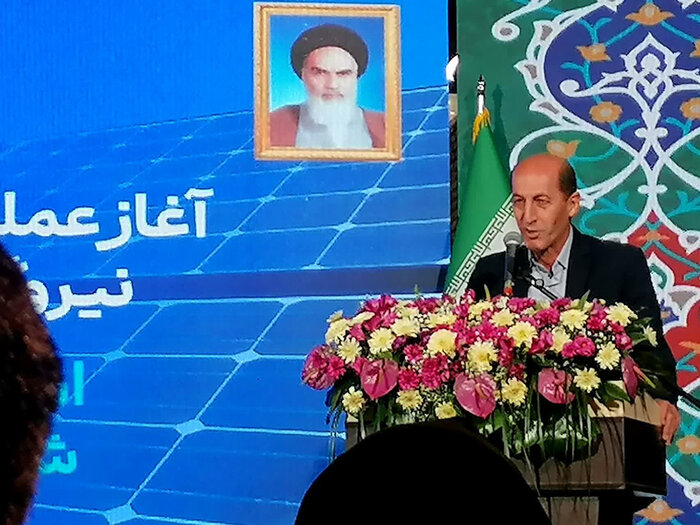 ظرفیت نیروگاههای خورشیدی اصفهان به ۶۰۰ مگاوات میرسد