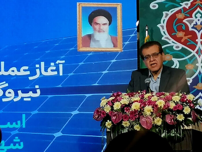 ظرفیت نیروگاههای خورشیدی اصفهان به ۶۰۰ مگاوات میرسد