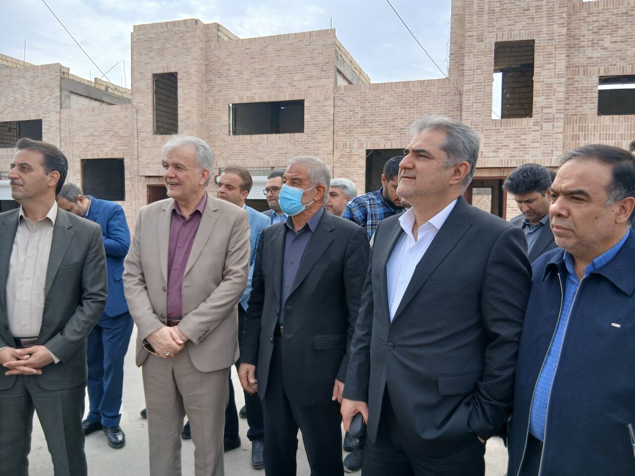 واگذاری مسکن با انجام آماده سازی‌ها و تامین زیرساخت‌های لازم