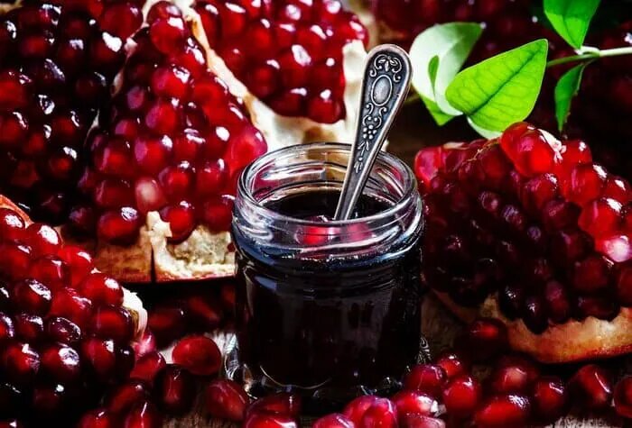 آش انار؛ طعم ترش و شیرین پاییز در یک کاسه