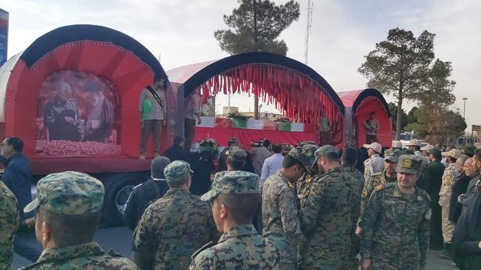 تشییع زهرا تباران گمنام بر شانه اهالی ملک سلیمان