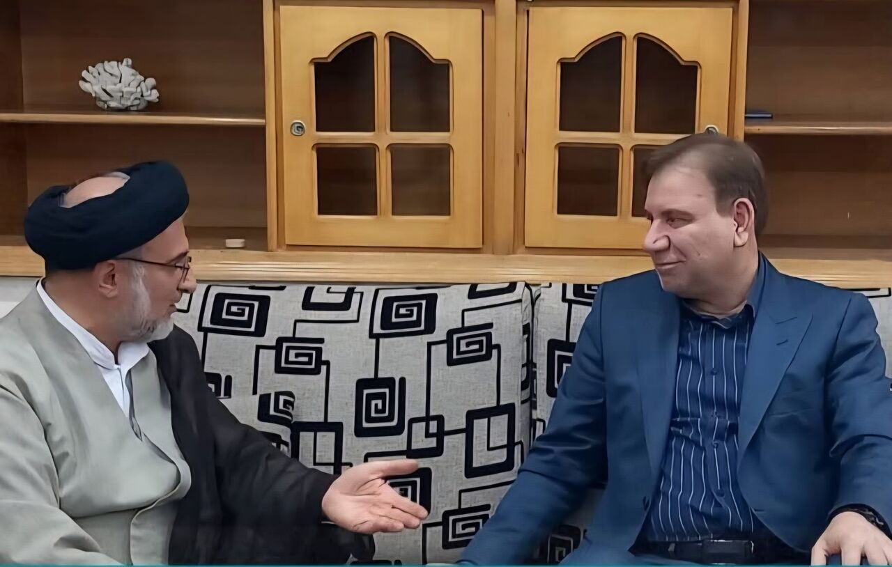 استاندار بوشهر برتکمیل زنجیره تولید بزرگترین مزرعه پرورش ماهی کشور تاکید کرد استاندار بوشهر برتکمیل زنجیره تولید بزرگترین مزرعه پرورش ماهی کشور تاکید کرد