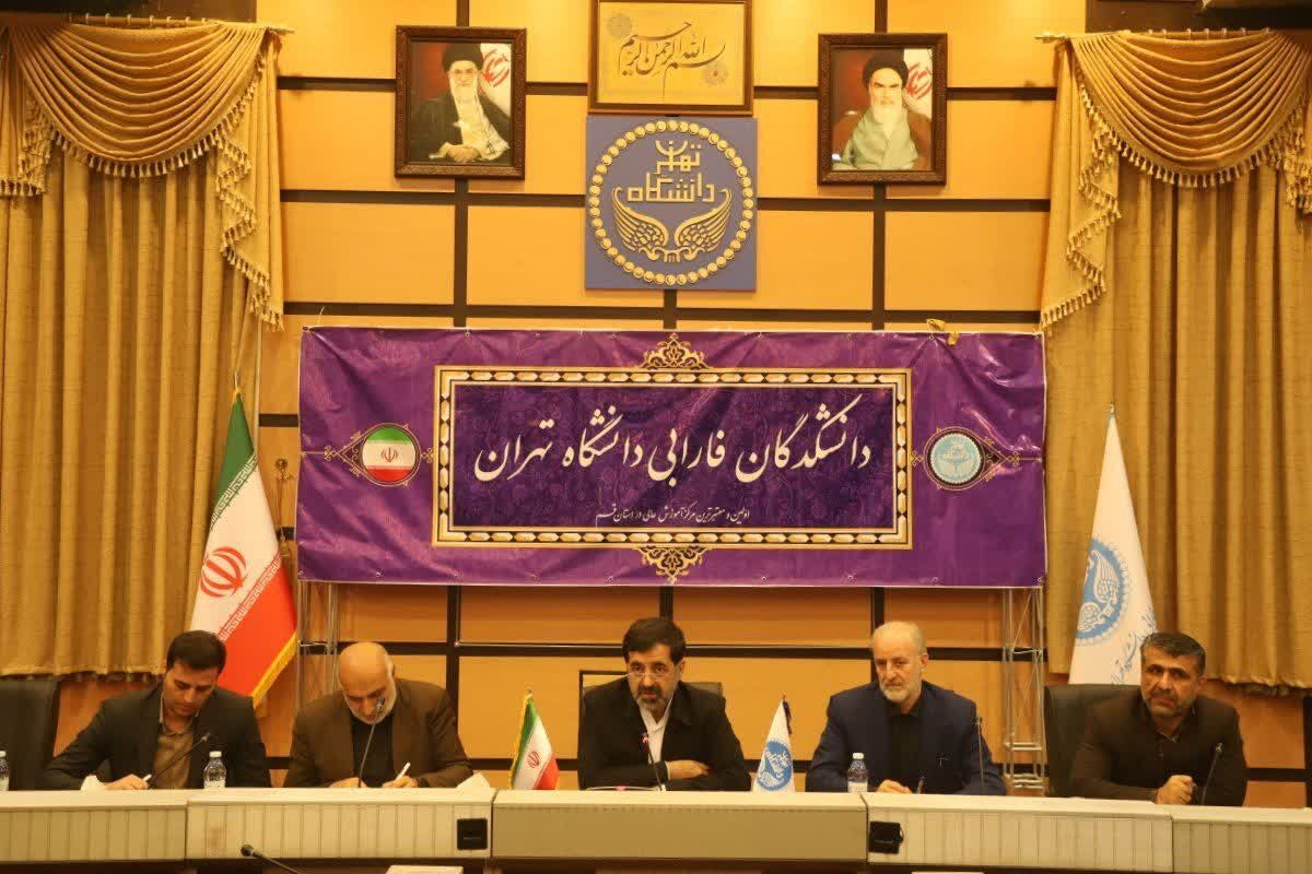 استاندار: بهره‌گیری از ایده‌های دانشجویی ضرورت مدیریت قم است